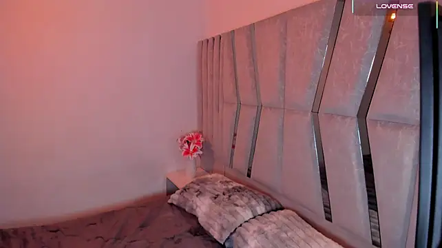 scarlet_miller1