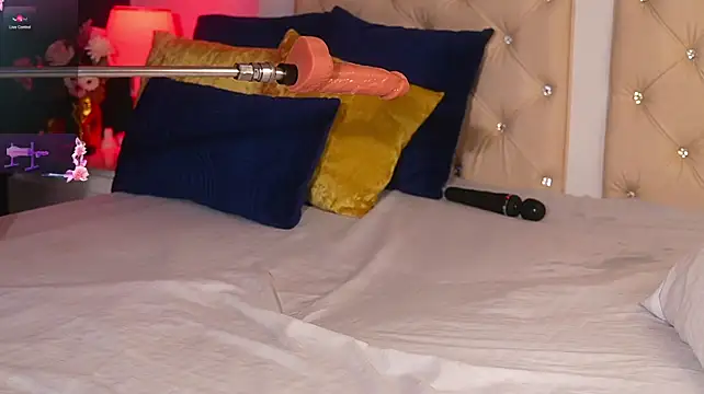 caroline_adams_