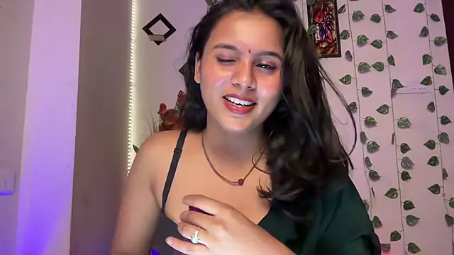 Naira_fit