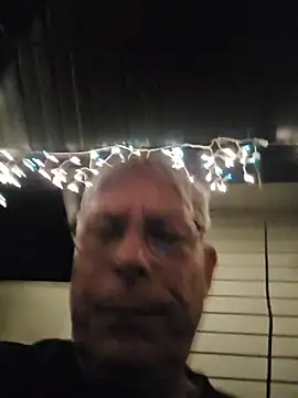unifiedturnoff (M grandpa) - To make friends and chat