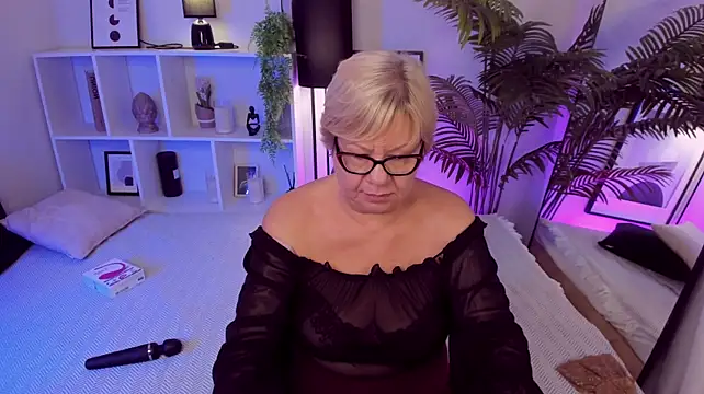 JillMild live cam on StripChat