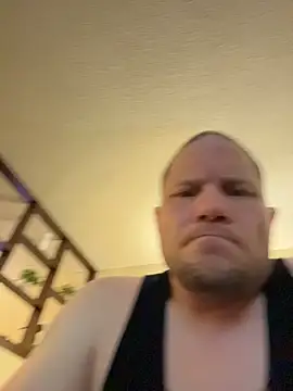 Alwayshard421 live cam on StripChat