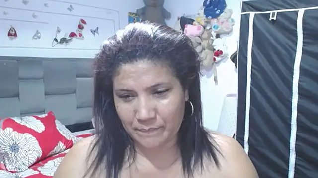 Sharloth_milf