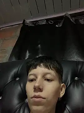 LiamBrown09 live cam on StripChat