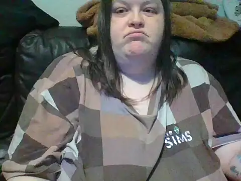 CurvyKirstiesX