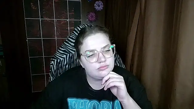 Teasing_Dora live cam on StripChat
