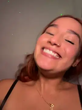 isabella_ferrer99 (F young) - Twerk naked ass