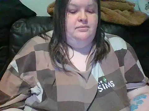 CurvyKirstiesX