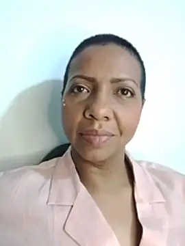 rochyy01 live cam on StripChat