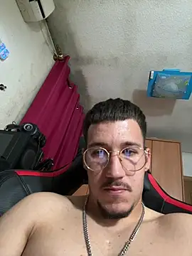tupapasitoo69 (M twink) - Corridaa(cum show) 💦