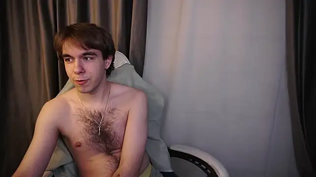 davebevy (M twink) - Spank hairy ass