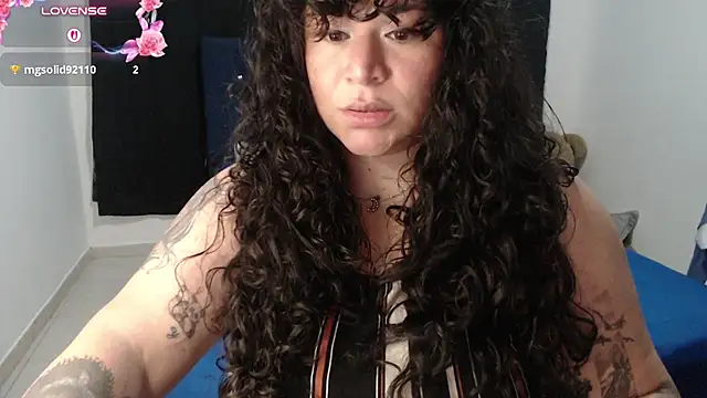 ANGELIQUE_KLANE