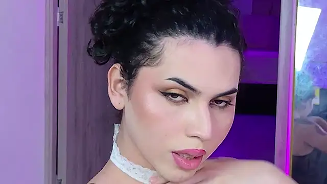 Model: LadyMonroe_