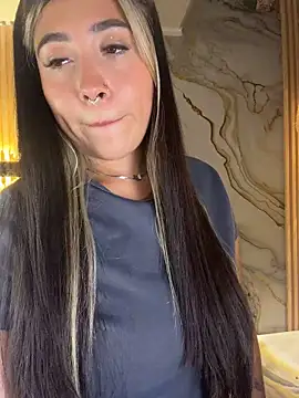 ManuelaVeeleez