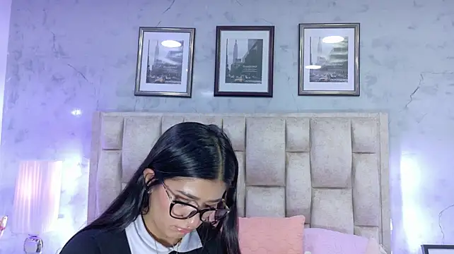 ChloeBliss_