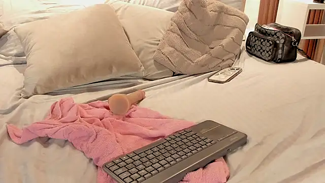 Samantha_Palm