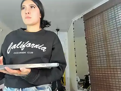 mia_baiker_
