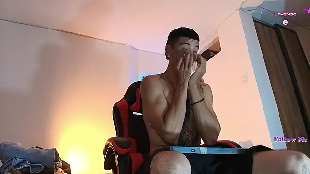 Darkwin666 live sex cam