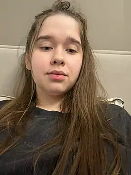 HornyGirlH webcam