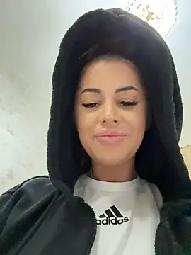 KirstieVegas