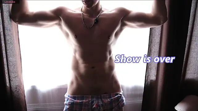 LuckyForesk1n live cam on StripChat