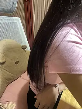 Mina048 live cam on StripChat
