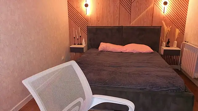 Miya_Reed0