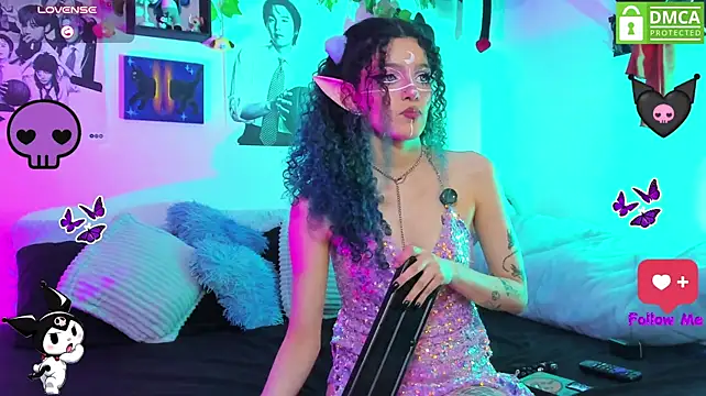 Bluedarkelf888 live cam on StripChat