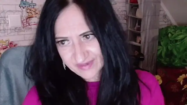 DebraMilf live cam on StripChat