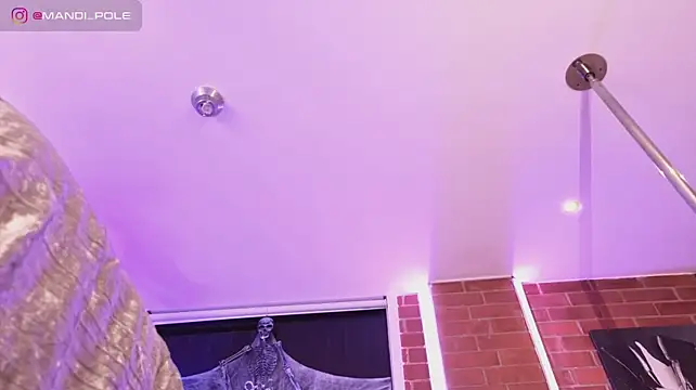 mandi4pole_