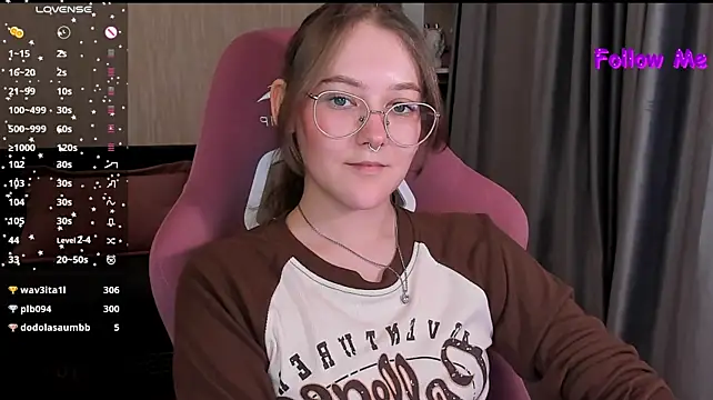 bunny_bubble live cam on StripChat