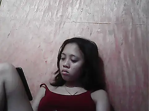 Yours_AsianPinayGirl18 webcam