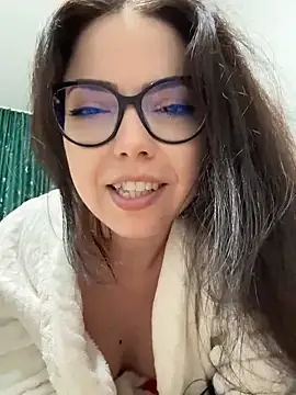 KaylaLewyss webcam