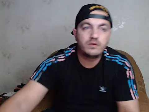 MasterTaylor live cam on StripChat