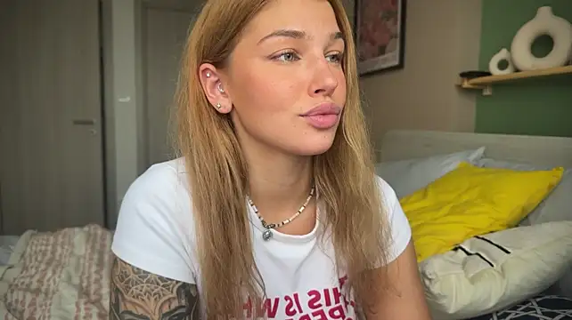 Anna_Six