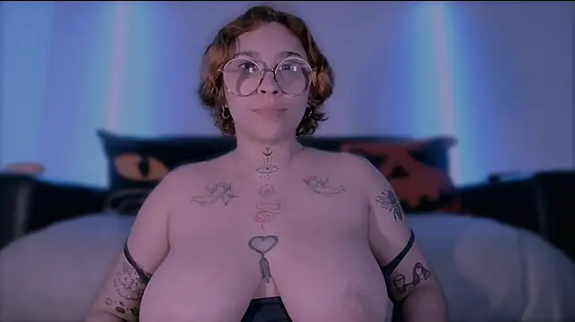 lilmuh_ (F young) - VIBRATE MAKE ME MOAN 😈 ME FAÇA GEMER
