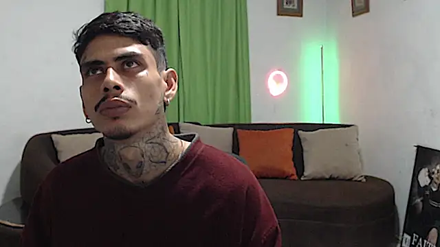 alpha_zom