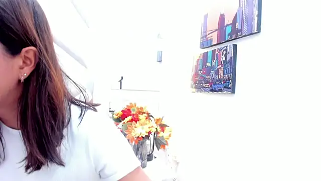 Mia_Velvet69 live cam on StripChat