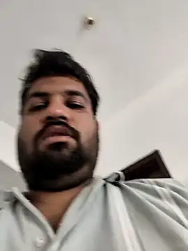 vinay_smalldick live cam on StripChat