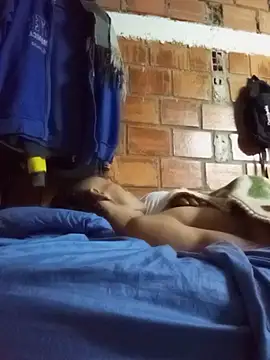 TuCanero23cm live sex cam