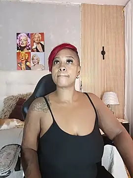 nahiarapalmer19 live cam on StripChat