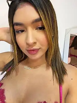 jenn_fit - chica cam en stripchat, habla español