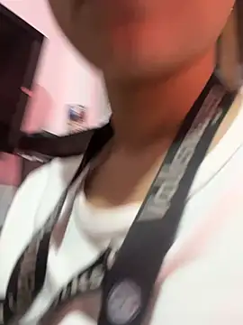 Eva_Feller69