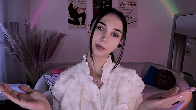 LinaMour live cam on StripChat