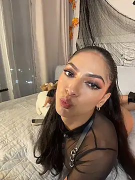 Celeste_Amber live cam on StripChat