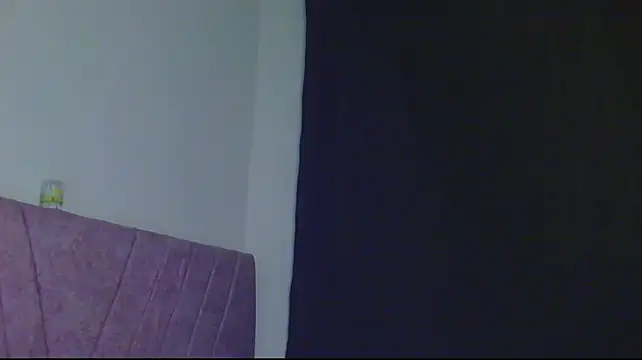 alessia_temptation live cam on StripChat