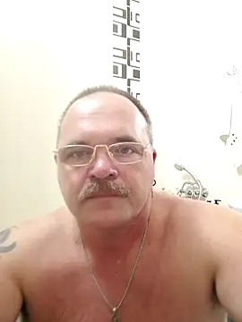 nudist_47 (Ask my age) - Снять белье