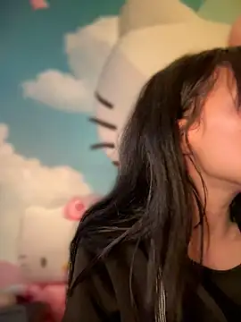 Sasha-firee live cam on StripChat