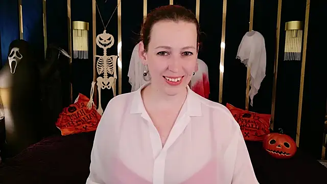 Evie_Berret