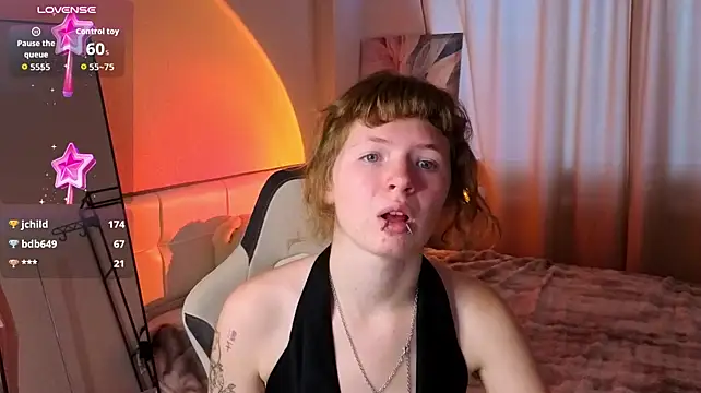 VioletDesiree webcam